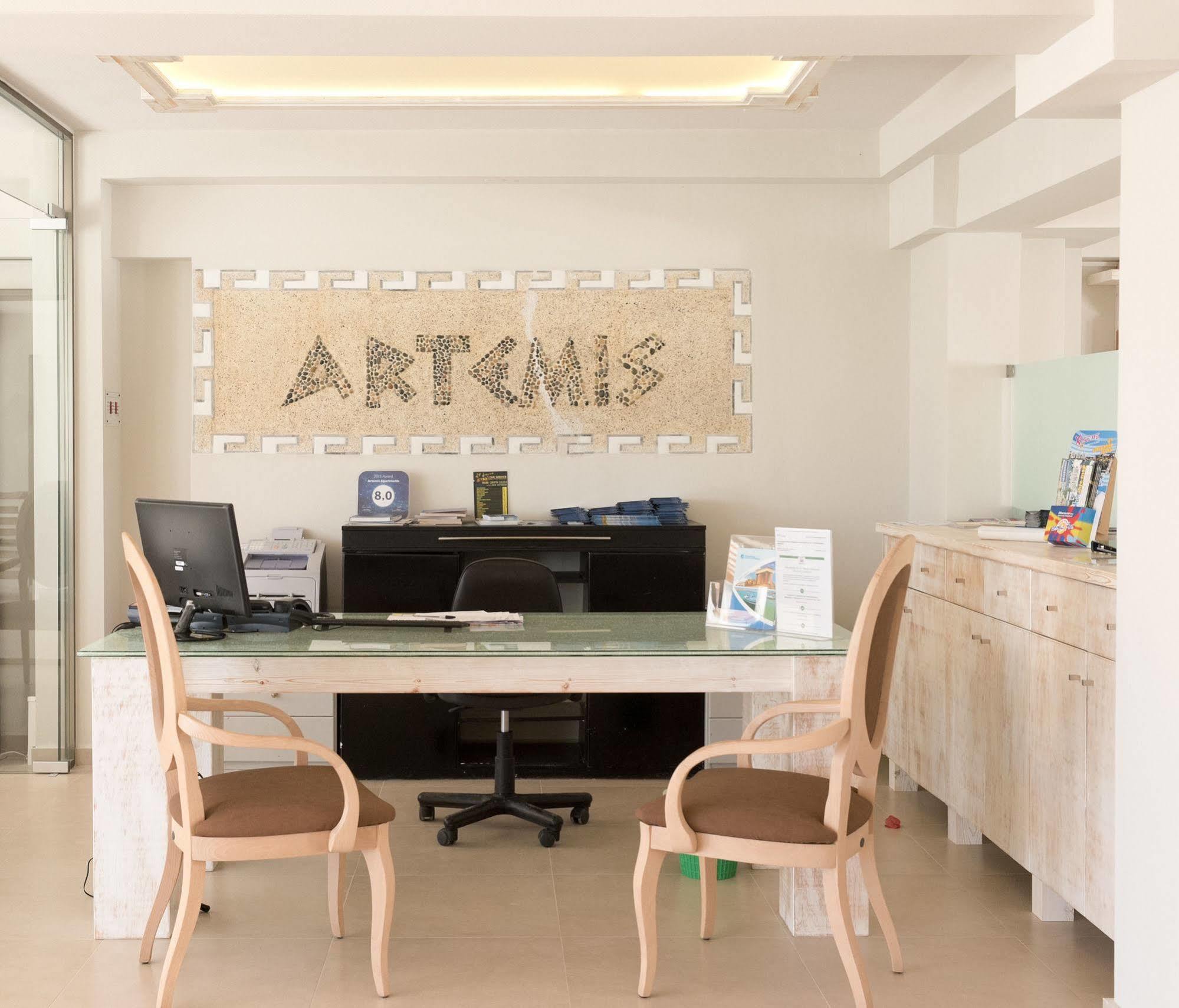 Artemis Hotel Apartments Hersonissos  Eksteriør billede